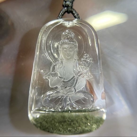 100% Natural Rare Green Phantom Quartz Pendant - Picture 1 of 15